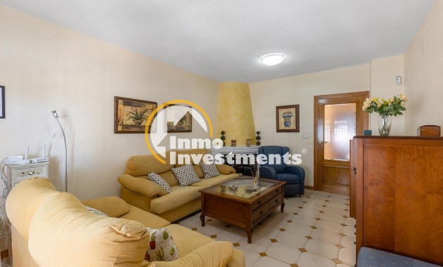 Reventa - Chalet independiente - Torrevieja - Punta Prima