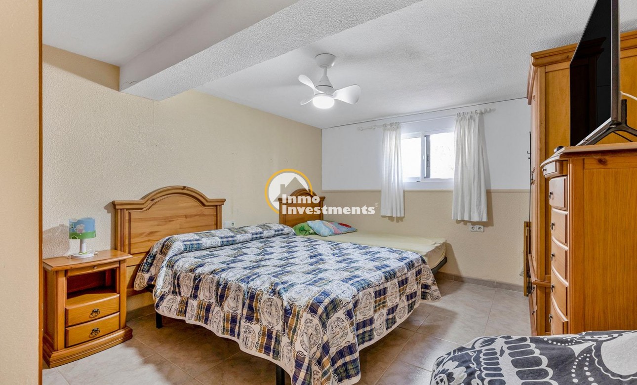 Reventa - Chalet independiente - Torrevieja - Punta Prima