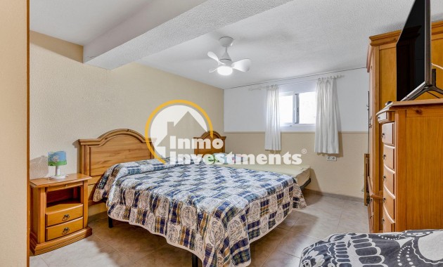 Reventa - Chalet independiente - Torrevieja - Punta Prima