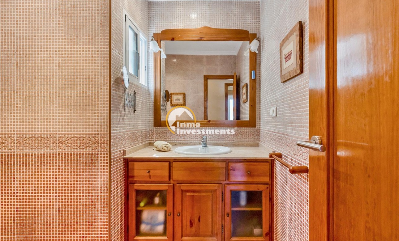 Reventa - Chalet independiente - Torrevieja - Punta Prima