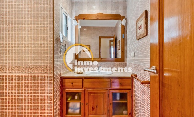 Reventa - Chalet independiente - Torrevieja - Punta Prima