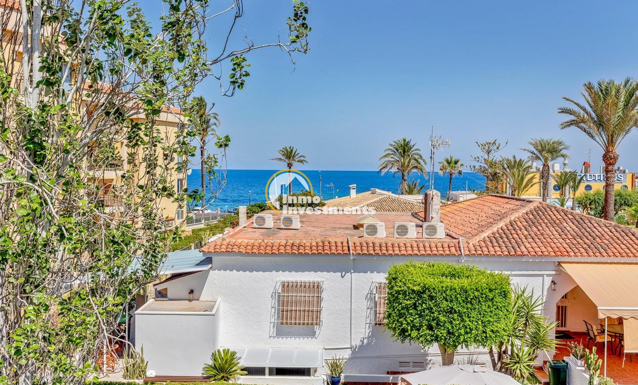 Reventa - Chalet independiente - Torrevieja - Punta Prima