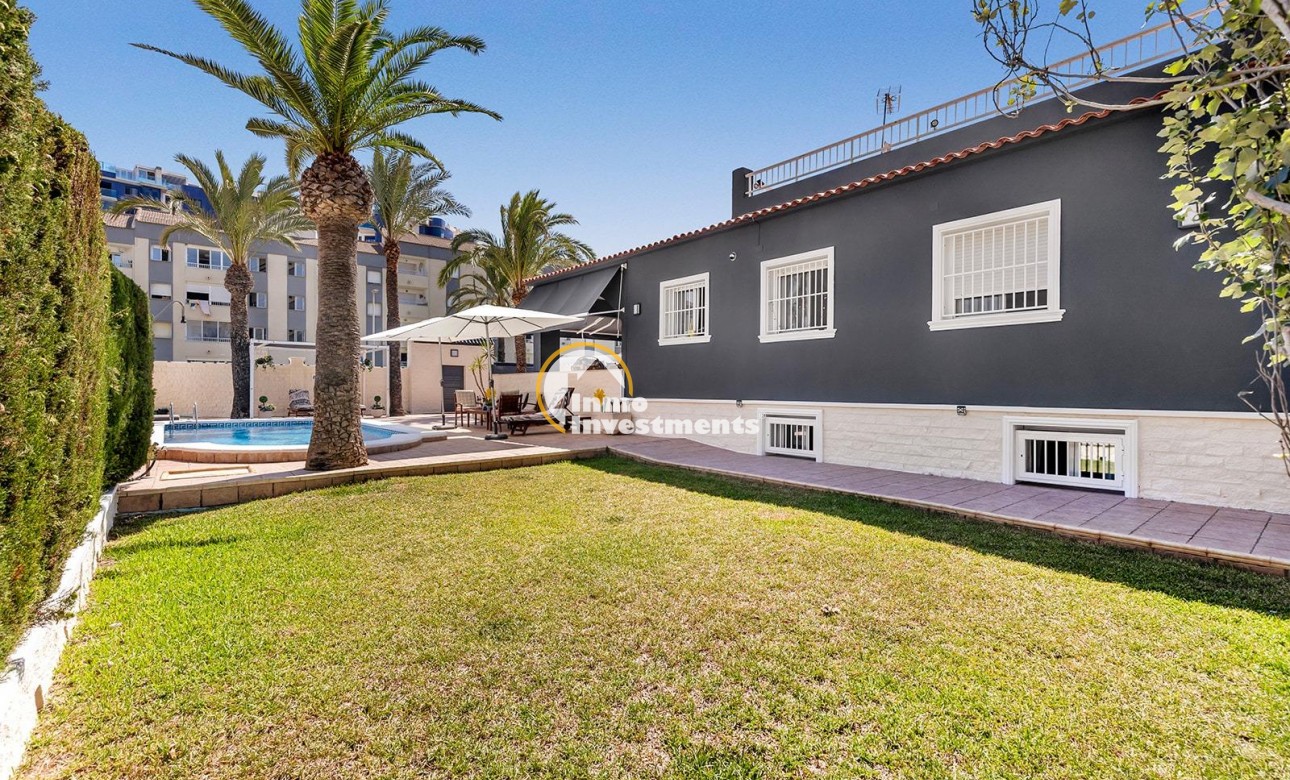 Reventa - Chalet independiente - Torrevieja - Punta Prima