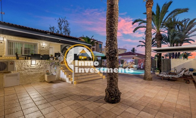 Reventa - Chalet independiente - Torrevieja - Punta Prima