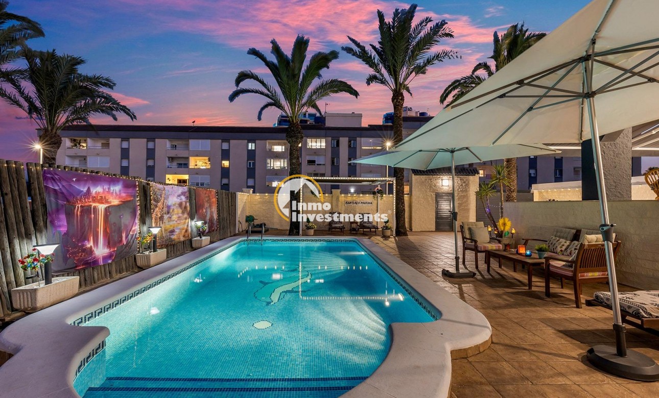 Reventa - Chalet independiente - Torrevieja - Punta Prima