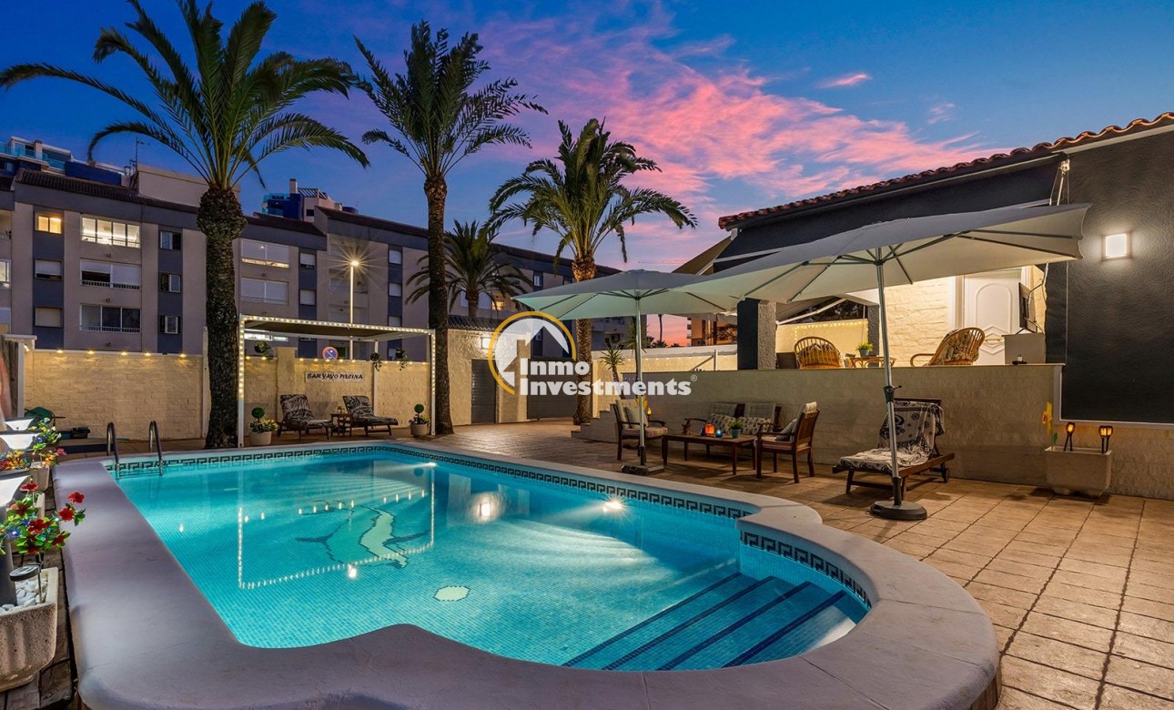 Reventa - Chalet independiente - Torrevieja - Punta Prima