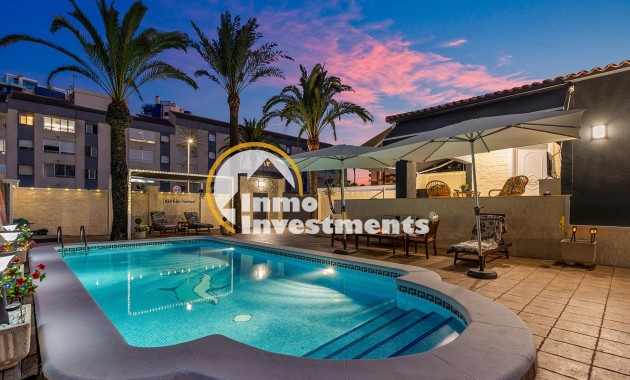 Reventa - Chalet independiente - Torrevieja - Punta Prima