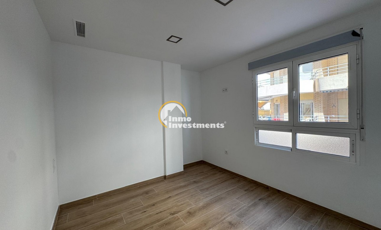 Reventa - Apartamento - Torrevieja - La Mata