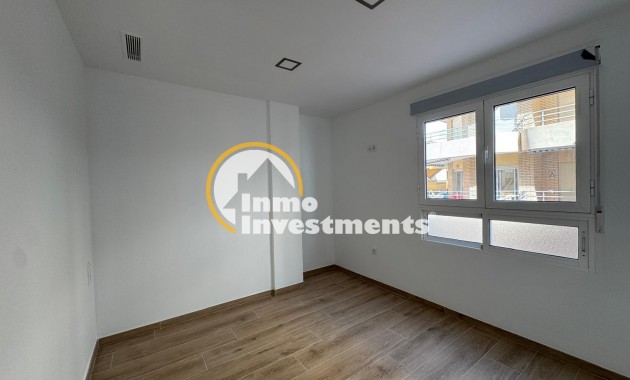 Reventa - Apartamento - Torrevieja - La Mata