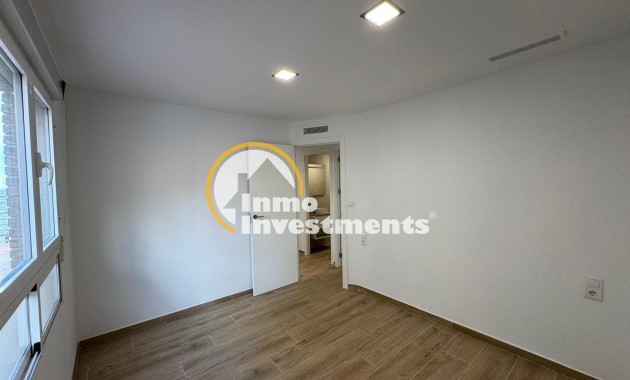 Reventa - Apartamento - Torrevieja - La Mata