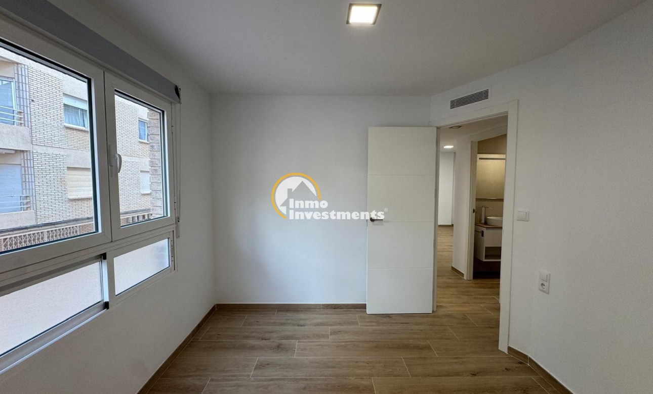 Reventa - Apartamento - Torrevieja - La Mata