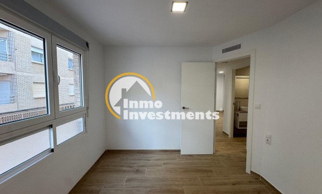 Reventa - Apartamento - Torrevieja - La Mata