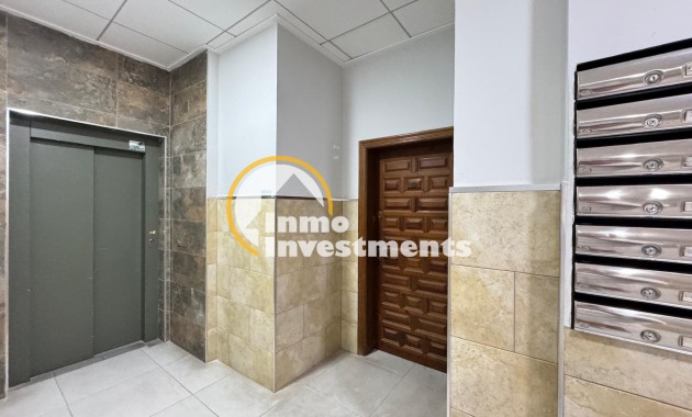 Reventa - Apartamento - Torrevieja - La Mata