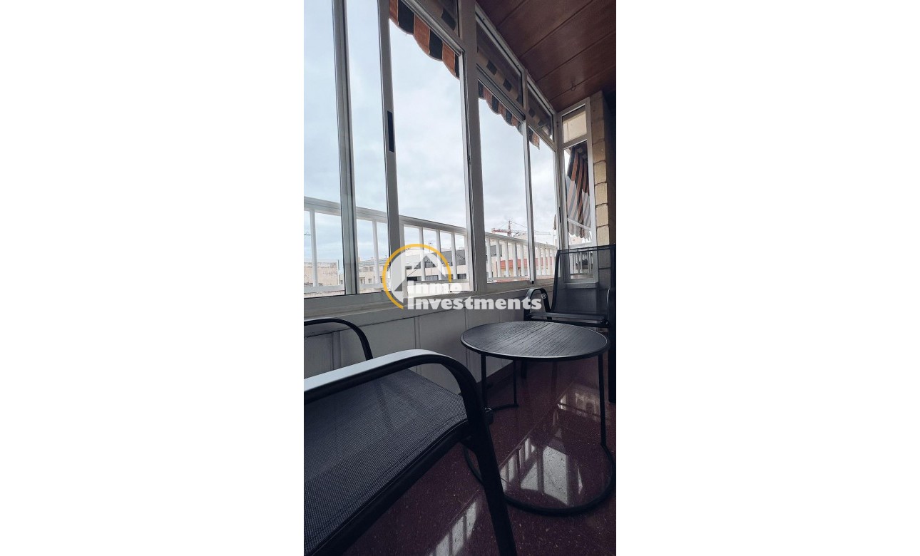 Reventa - Apartamento - Torrevieja - Estacion de autobuses