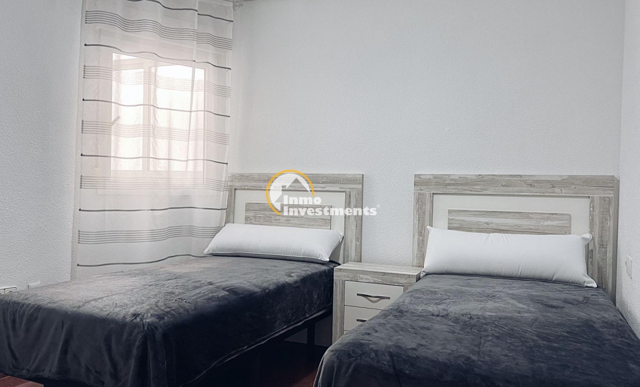 Reventa - Apartamento - Torrevieja - Estacion de autobuses