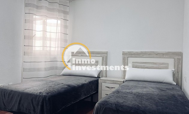 Reventa - Apartamento - Torrevieja - Estacion de autobuses