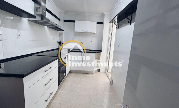 Reventa - Apartamento - Torrevieja - Estacion de autobuses