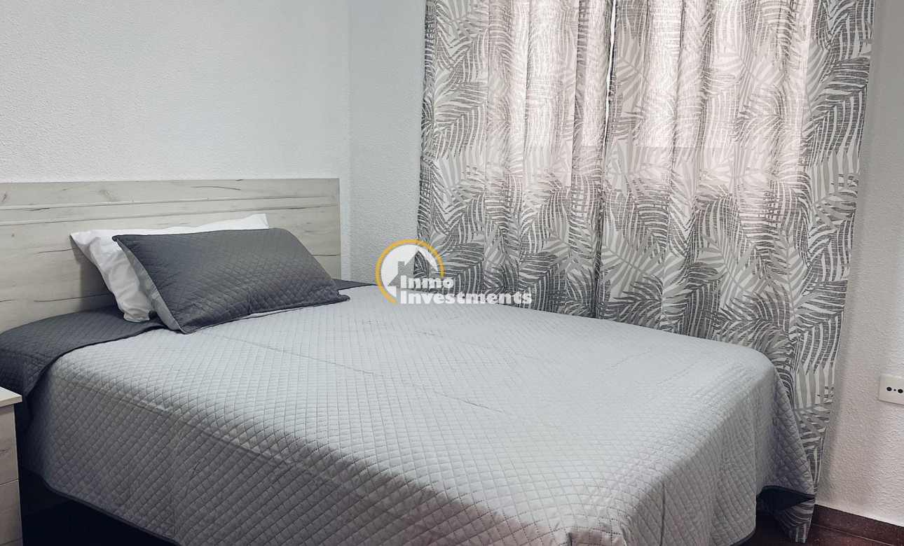 Reventa - Apartamento - Torrevieja - Estacion de autobuses