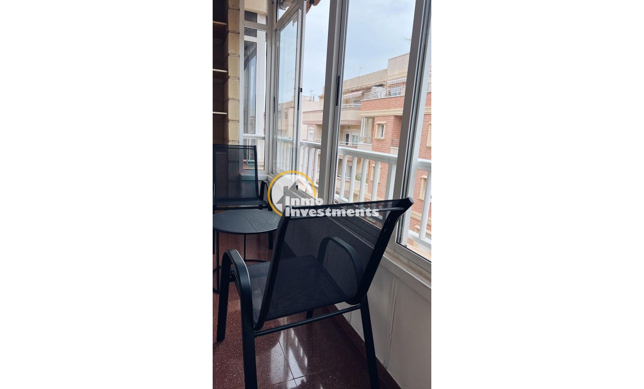 Reventa - Apartamento - Torrevieja - Estacion de autobuses