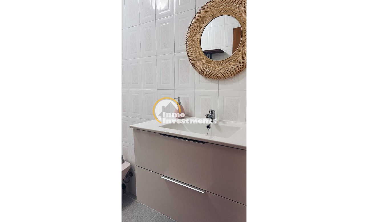 Reventa - Apartamento - Torrevieja - Estacion de autobuses