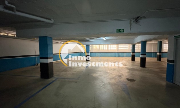 Reventa - Apartamento - Aguilas - Collados