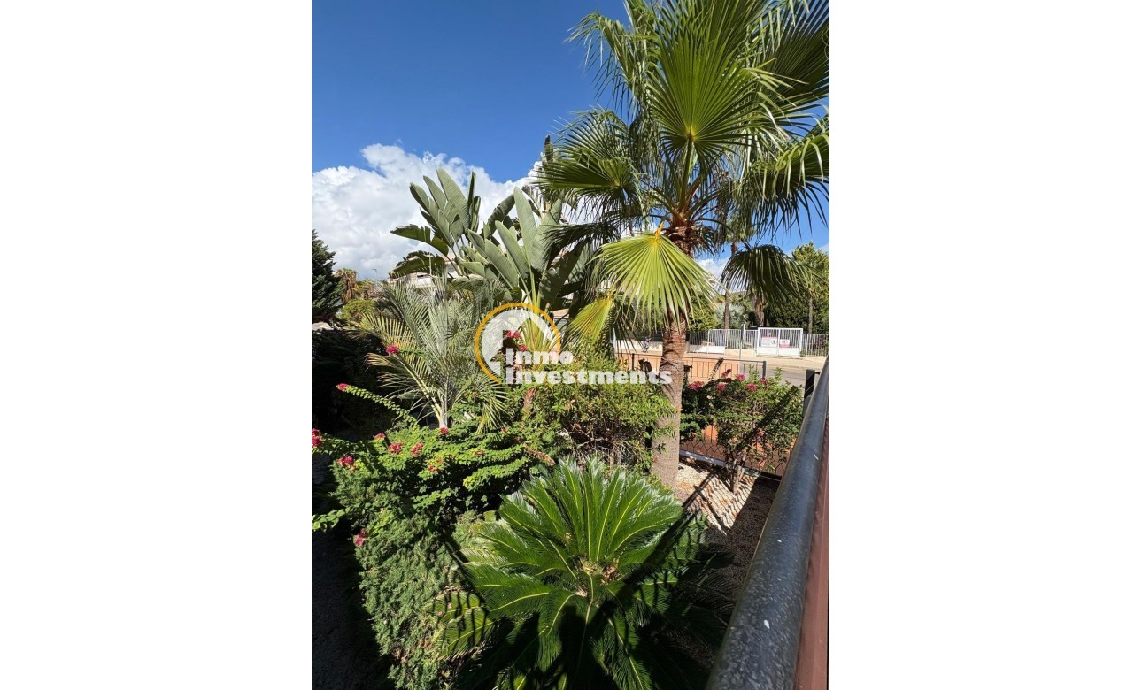 Reventa - Apartamento - Aguilas - Collados