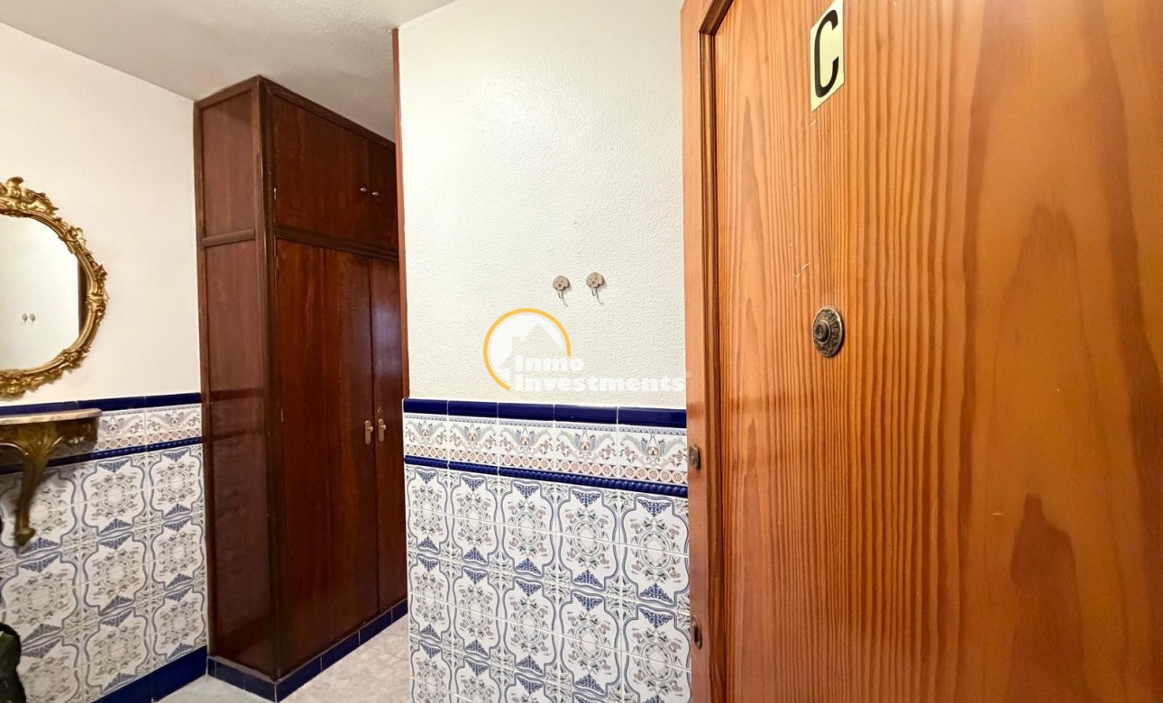 Resale - Apartment - Torrevieja - Playa del Cura