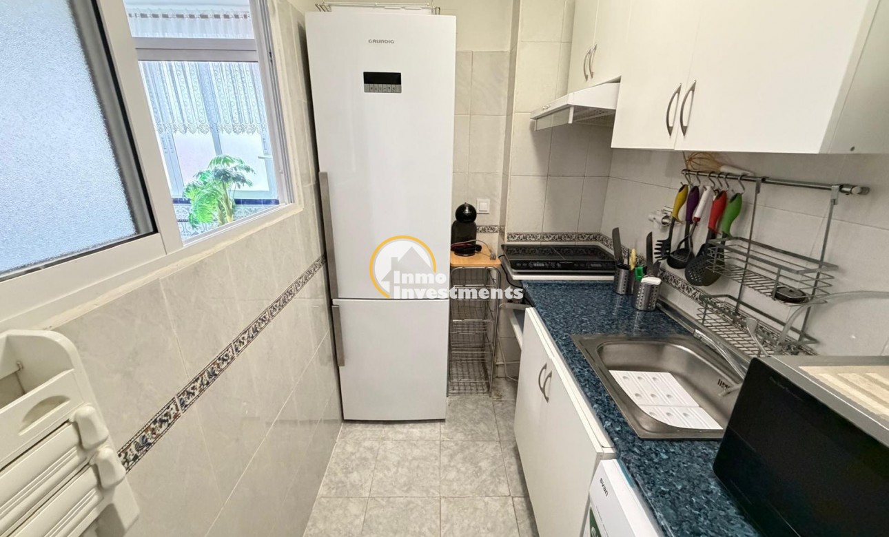 Resale - Apartment - Torrevieja - Playa del Cura