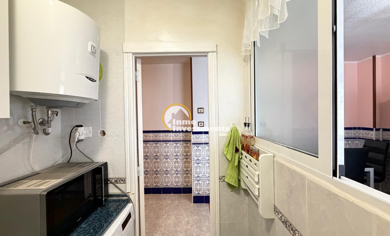 Resale - Apartment - Torrevieja - Playa del Cura