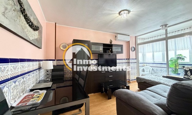 Resale - Apartment - Torrevieja - Playa del Cura