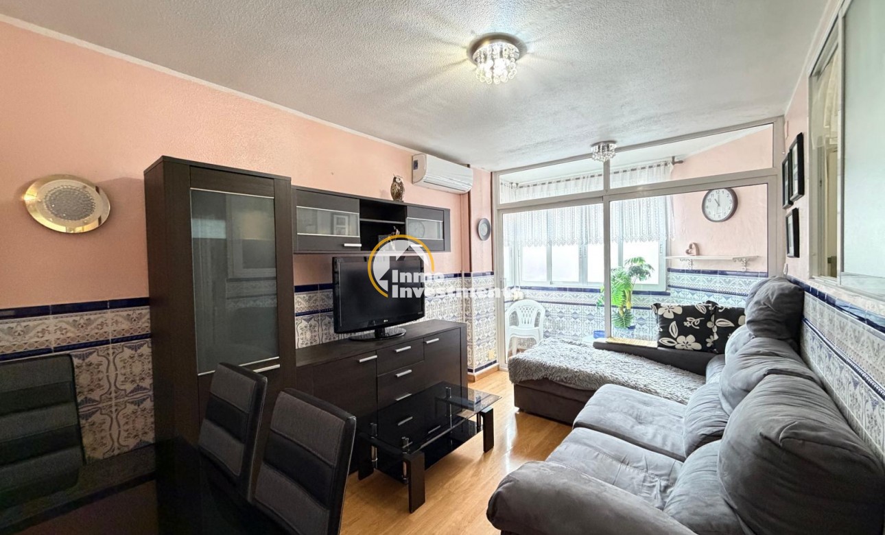 Resale - Apartment - Torrevieja - Playa del Cura