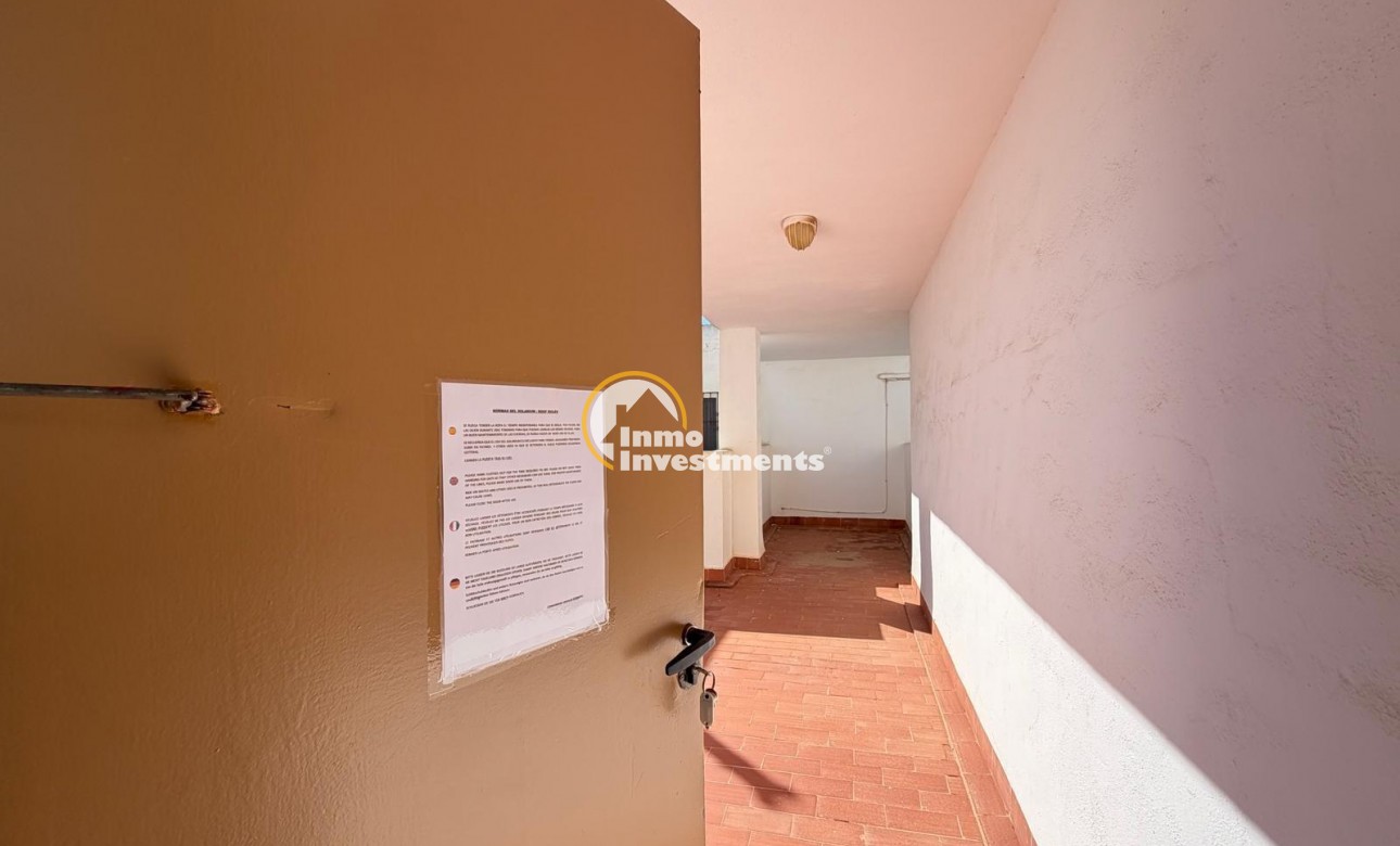 Resale - Apartment - Torrevieja - Playa del Cura