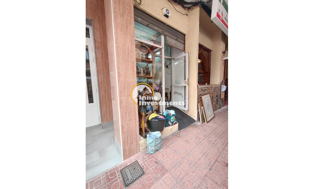 Bestaande bouw - Commercieel - Torrevieja - Habaneras