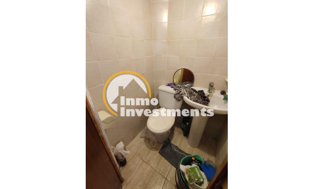 Bestaande bouw - Commercieel - Torrevieja - Habaneras