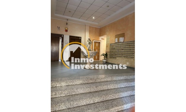 Reventa - Apartamento - Torrevieja - Playa del Cura