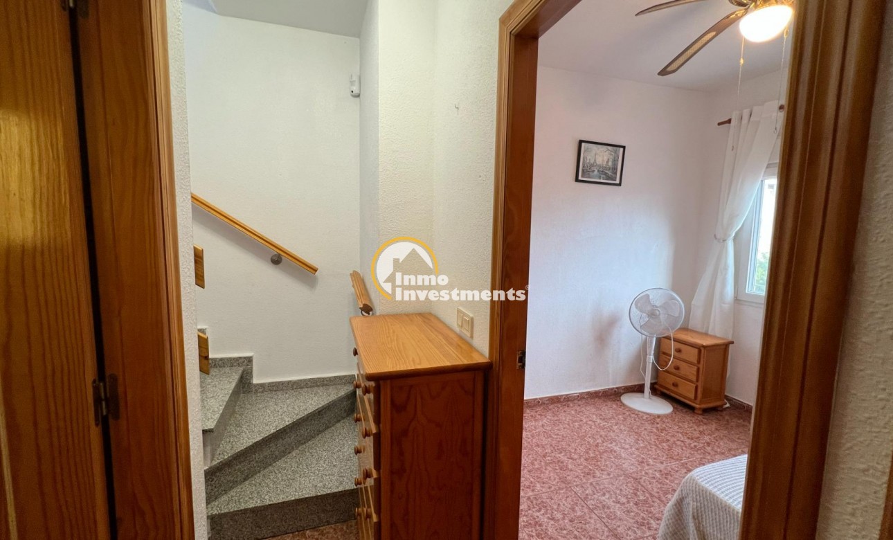 Reventa - Chalet independiente - Torrevieja - Torretas