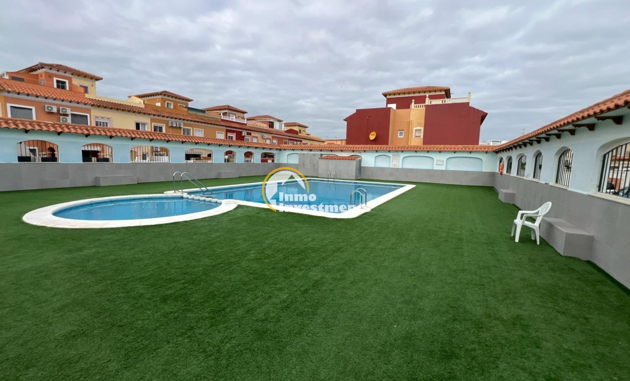Reventa - Chalet independiente - Torrevieja - Torretas