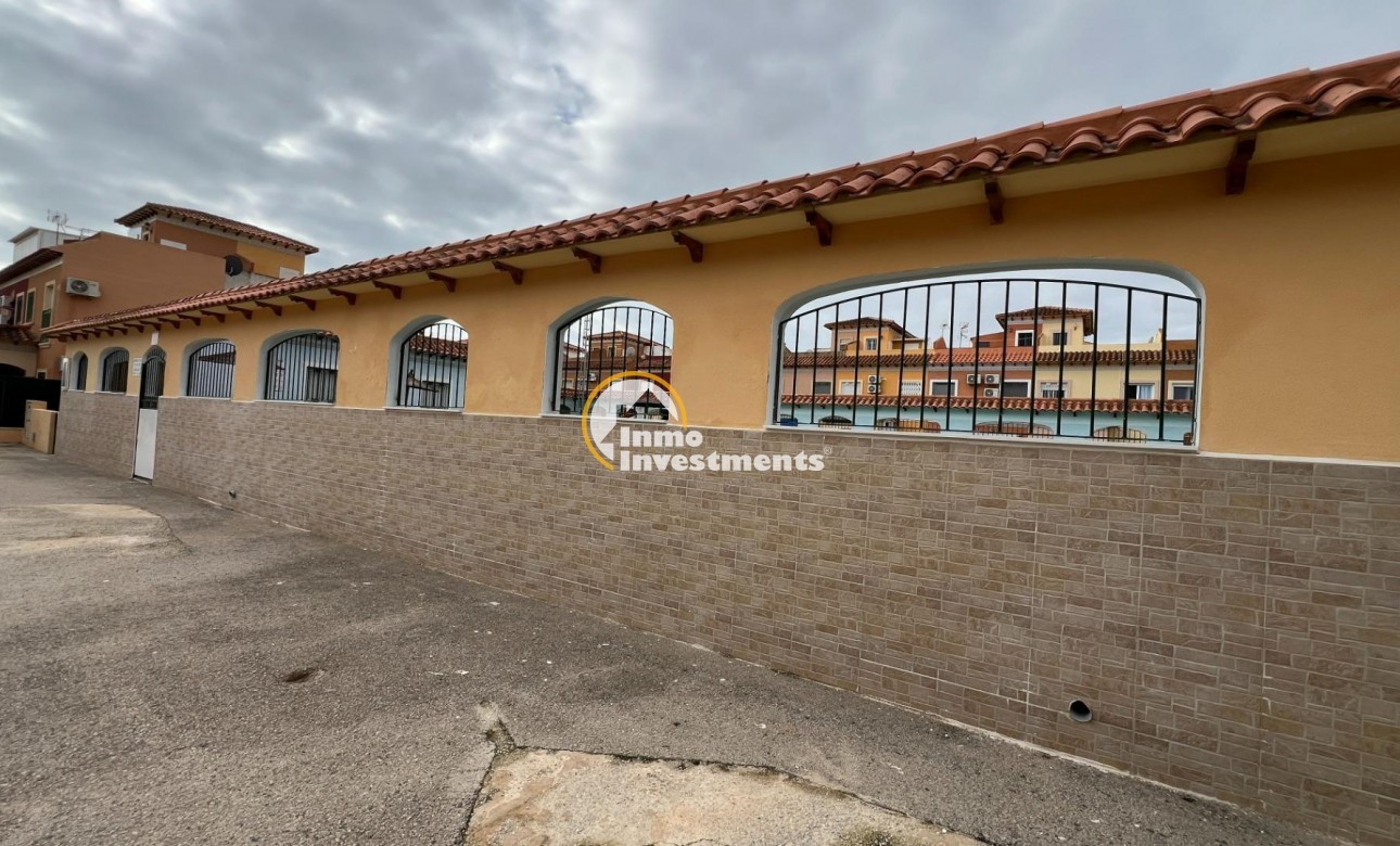 Reventa - Chalet independiente - Torrevieja - Torretas