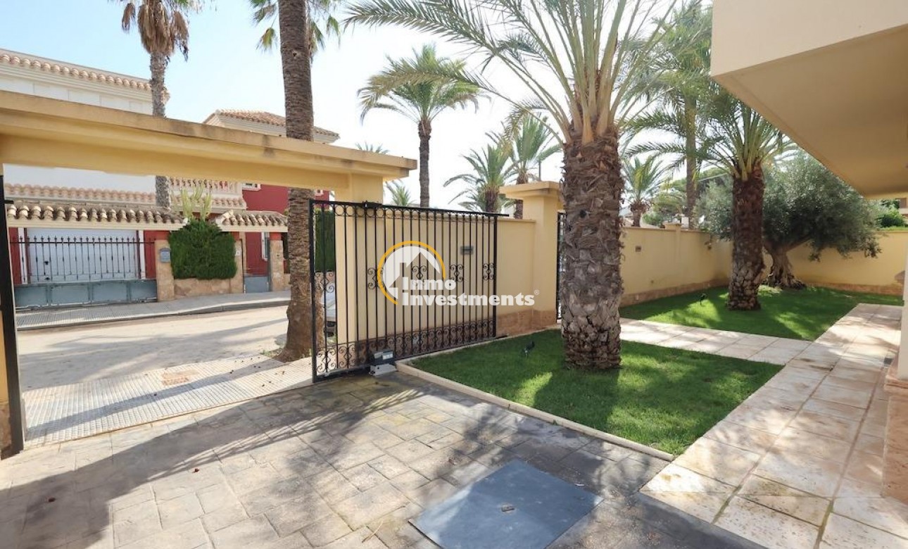 Reventa - Chalet independiente - Cabo Roig - Costa blanca