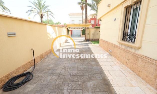 Reventa - Chalet independiente - Cabo Roig - Costa blanca