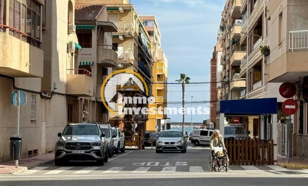 Reventa - Apartamento - Torrevieja - Acequion