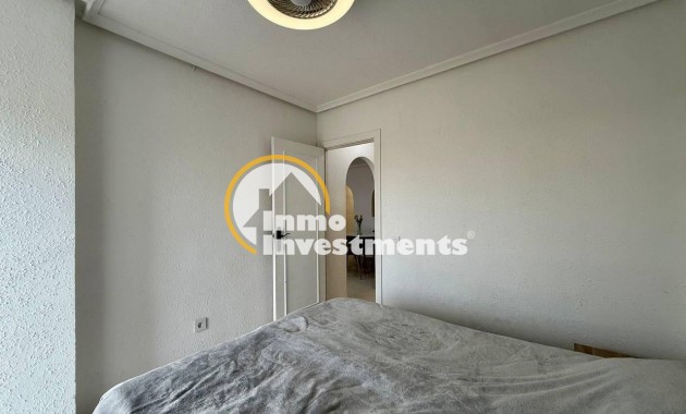 Reventa - Apartamento - Torrevieja - Acequion