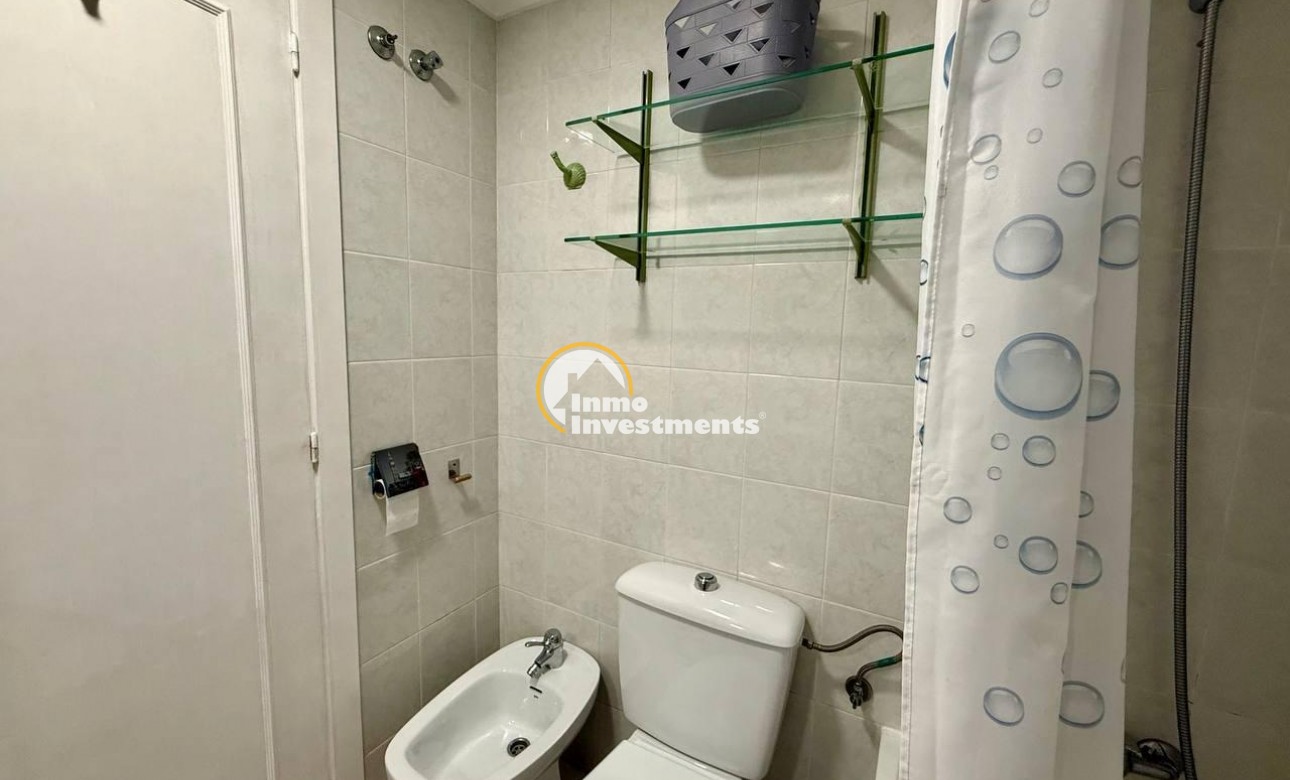 Reventa - Apartamento - Torrevieja - Acequion