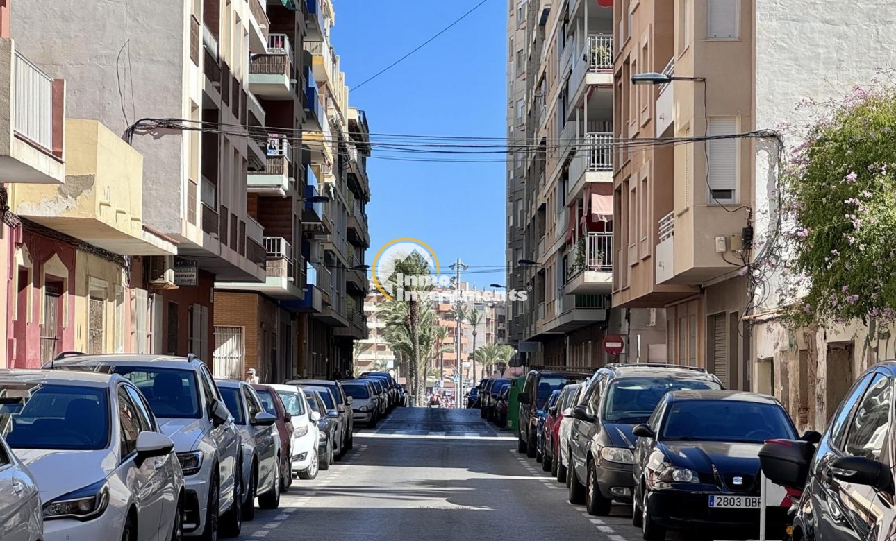 Bestaande bouw - Commercieel - Torrevieja - Playa del Cura