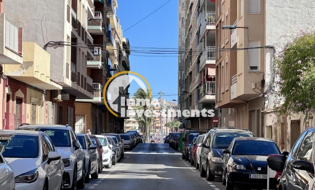 Bestaande bouw - Commercieel - Torrevieja - Playa del Cura