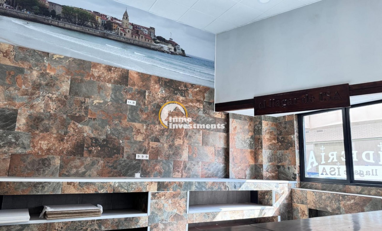 Bestaande bouw - Commercieel - Torrevieja - Playa del Cura