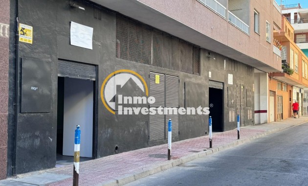 Bestaande bouw - Commercieel - Torrevieja - Playa del Cura