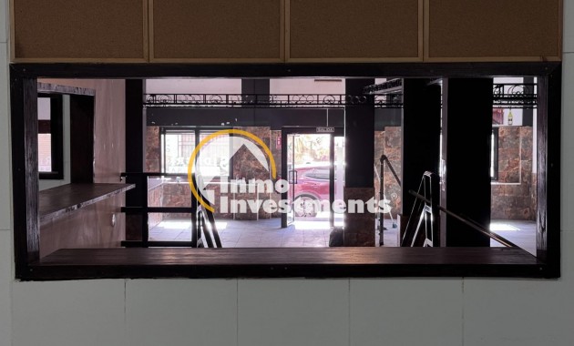 Bestaande bouw - Commercieel - Torrevieja - Playa del Cura