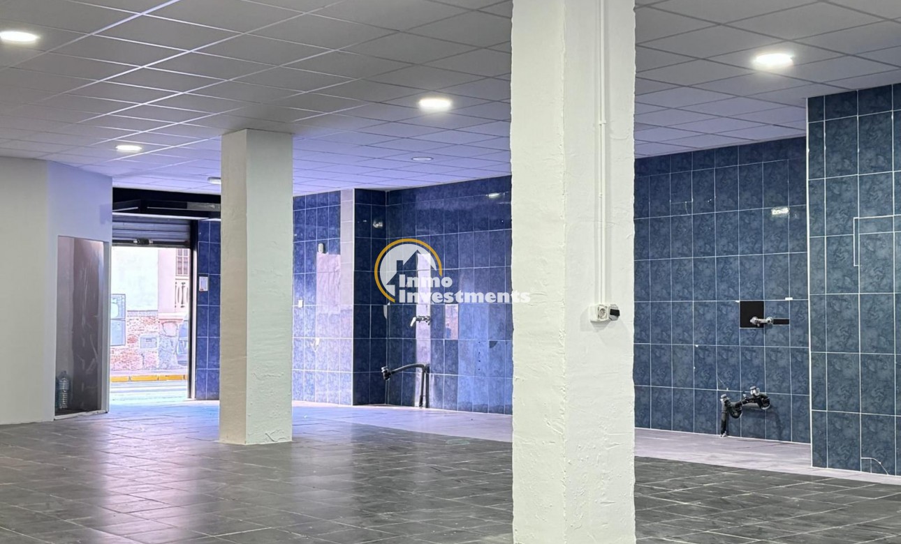 Bestaande bouw - Commercieel - Torrevieja - Playa del Cura