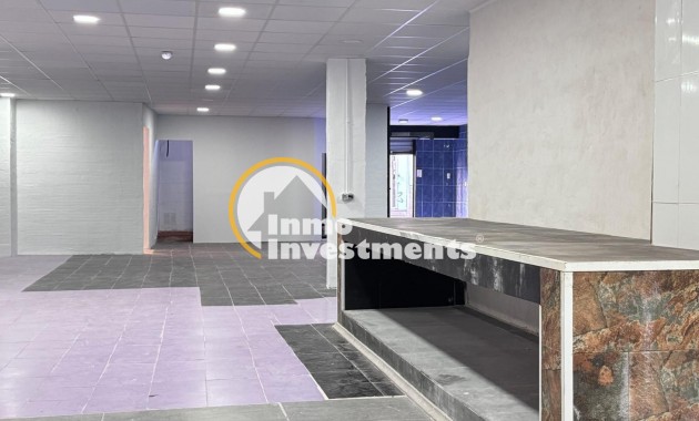 Bestaande bouw - Commercieel - Torrevieja - Playa del Cura